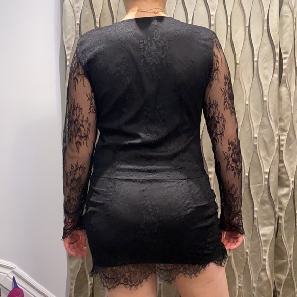 Dress - Picture 2 of 2